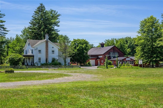 view of front of property with a front lawn