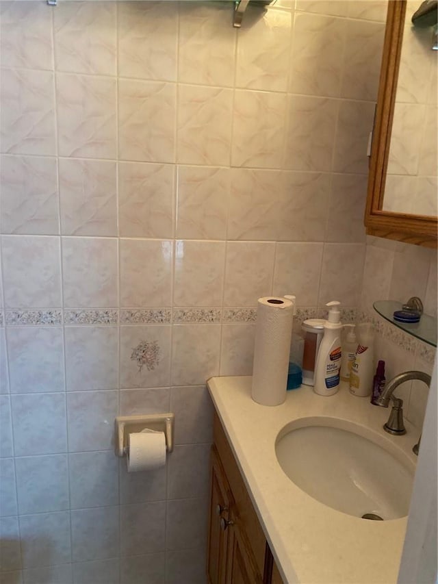 3664 Palmer Ave, Bronx, NY 10466 - bathroom with vanity and tile walls