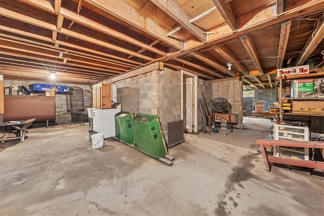 basement with washer / clothes dryer