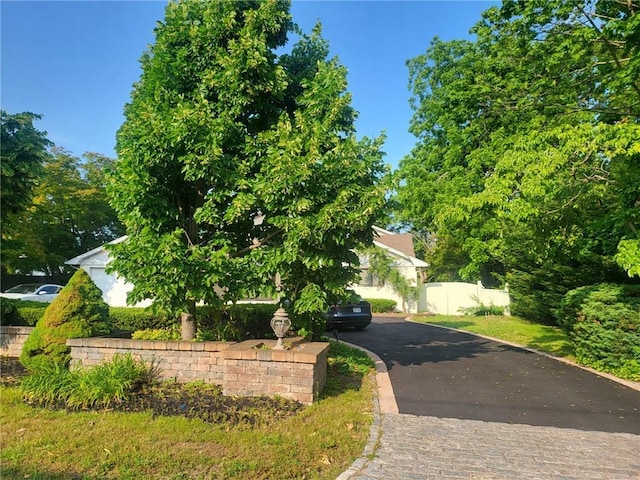 view of front of property with fence