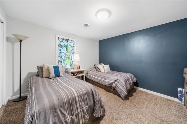 bedroom featuring carpet flooring