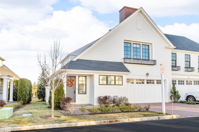 view of front of house with a garage