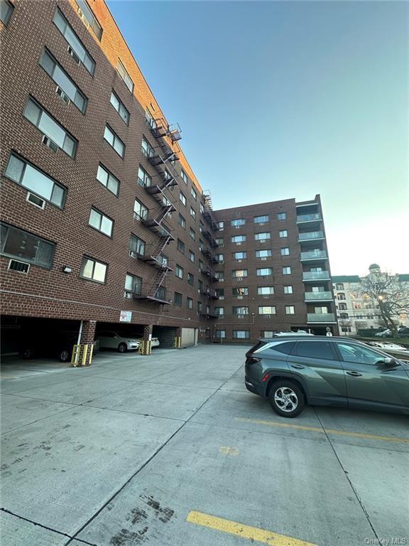 view of building exterior