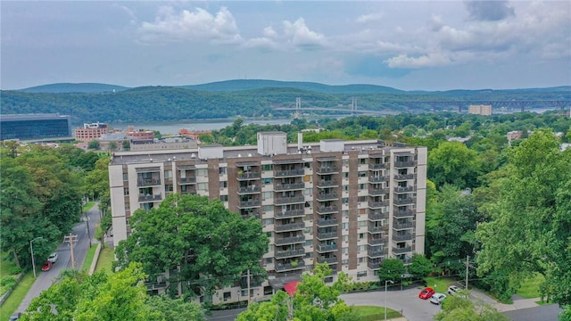 160 Academy St Unit 9L, Poughkeepsie, NY 12401 - view of apartment building / complex featuring a mountain view