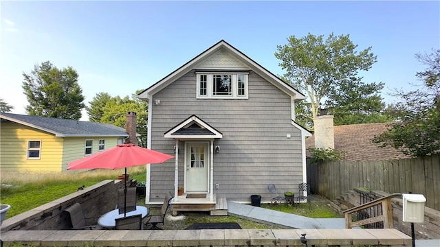 view of front of home