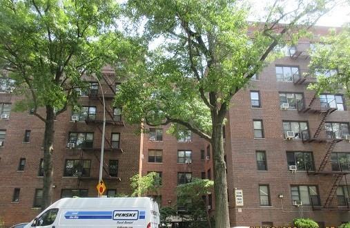 2244 Bronx Park E Unit 6L, Bronx, NY 10467 - view of apartment building / complex