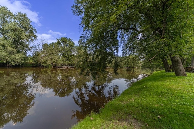 view of water feature