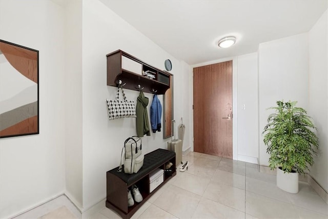 1 Renaissance Sq Unit Ph2Bc, White Plains, NY 10601 - mudroom with radiator heating unit and baseboards