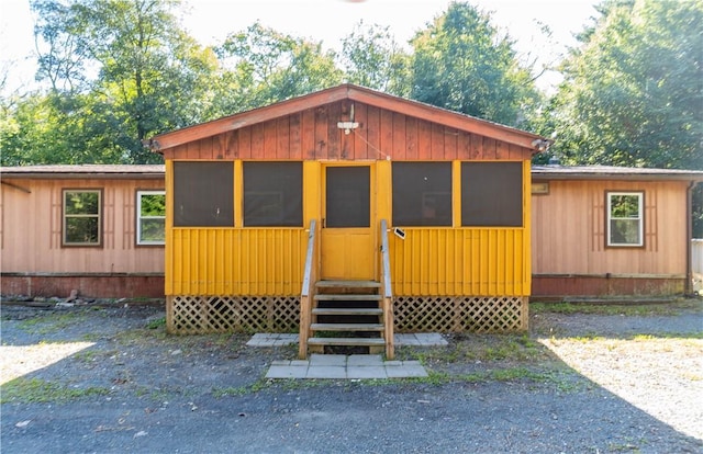 view of front of house