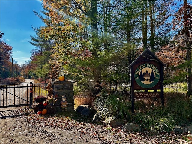 432 Black Forest Rd, Glen Spey, NY 12737 - community sign with a gate