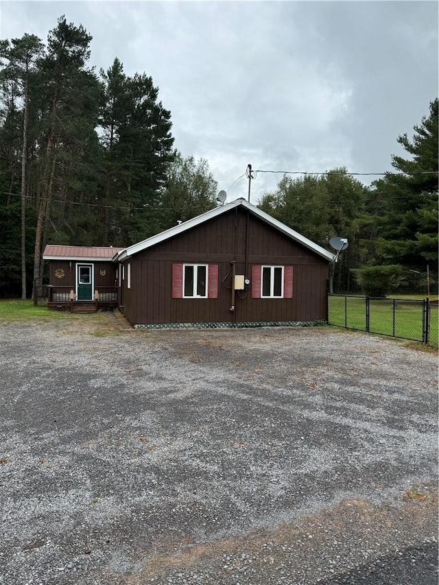 view of front of house