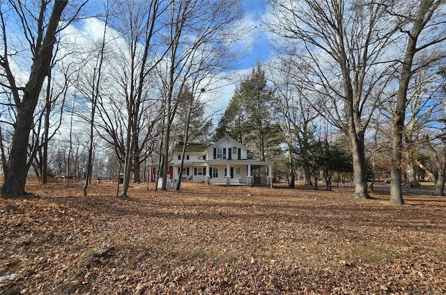 view of front of property featuring covered porch