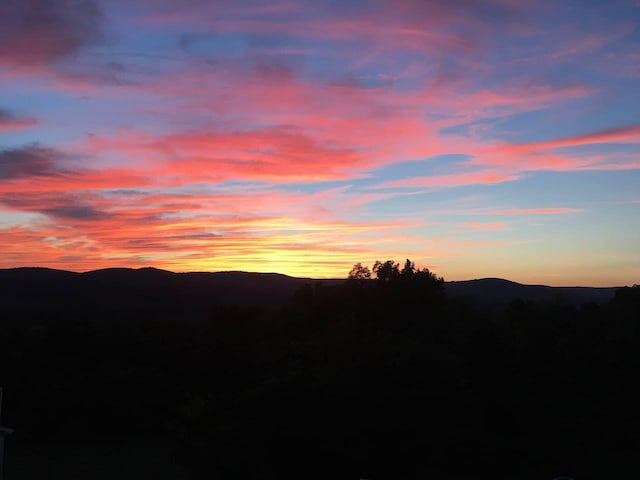 property view of mountains