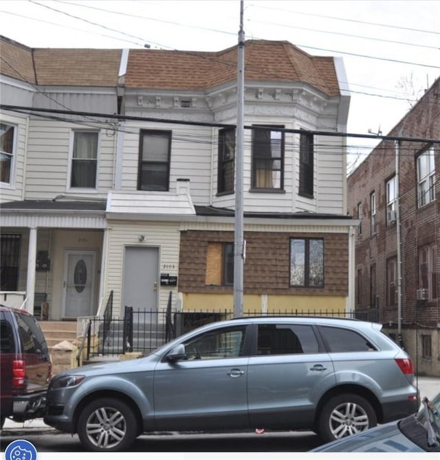 view of townhome / multi-family property