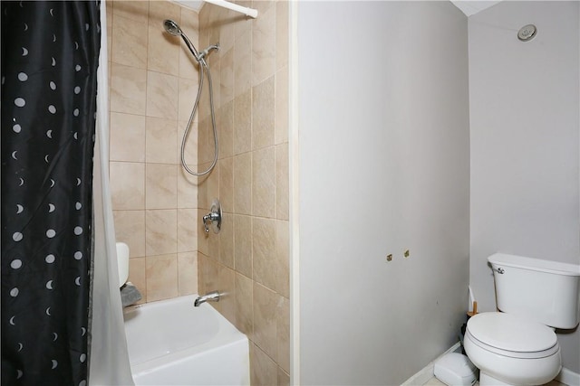 bathroom featuring toilet and shower / bathtub combination with curtain