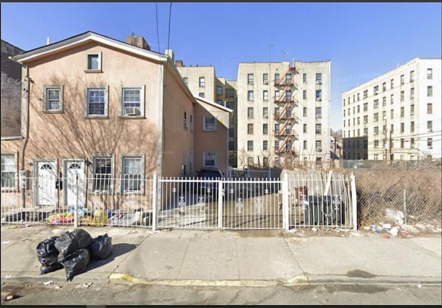 Listing photo 2 for 3567 Willett Ave, Bronx NY 10467