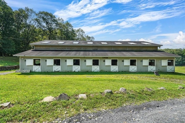 exterior space with an outbuilding