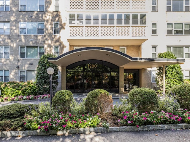 1200 Midland Ave Unit 10F, Bronxville, NY 10708 - photo 1
