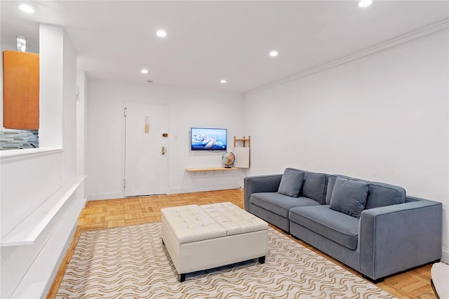 living room featuring light parquet flooring and crown molding