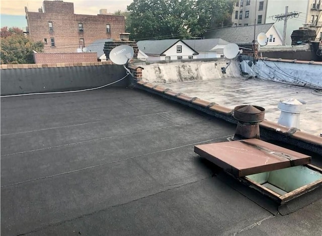 668 E 236th St, Bronx, NY 10466 - exterior view of a rolled roof