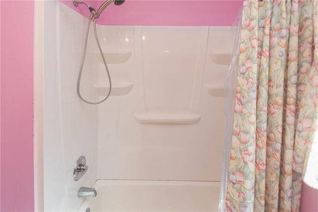 bathroom featuring shower / bathtub combination with curtain