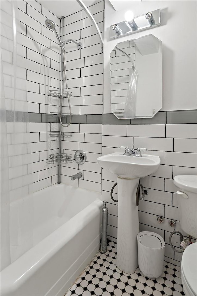 55A Ehrbar Ave Unit 2G, Mount Vernon, NY 10552 - full bathroom with tub / shower combination and tile walls