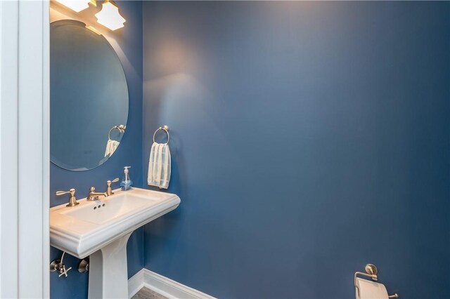 bathroom with sink