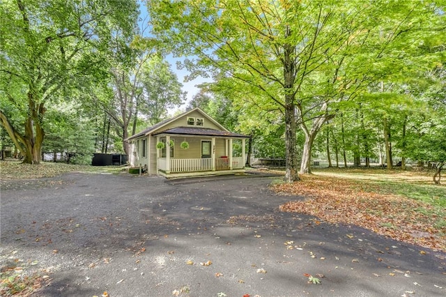 view of front of home with a porch