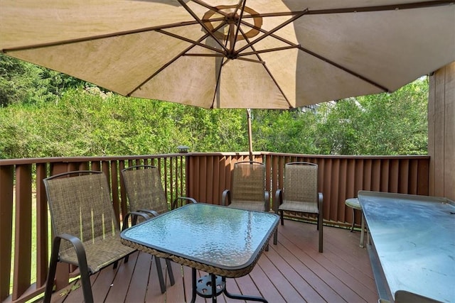 view of wooden deck