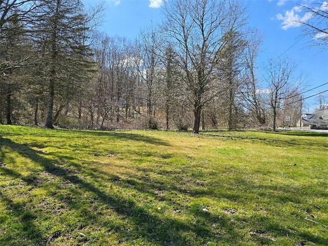 Listing photo 2 for 1074 W Dover Rd, Pawling NY 12564