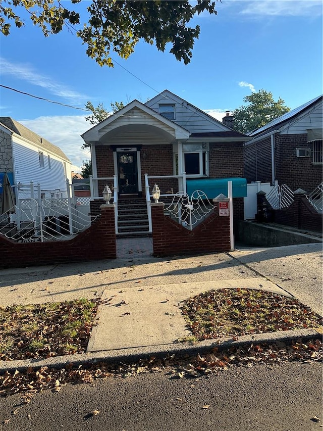 view of front of house