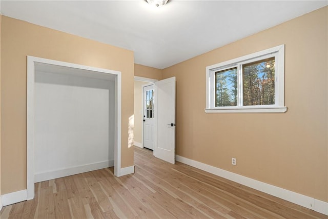 unfurnished bedroom featuring light hardwood / wood-style floors