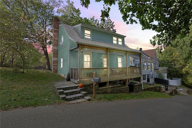 view of front of property with covered porch