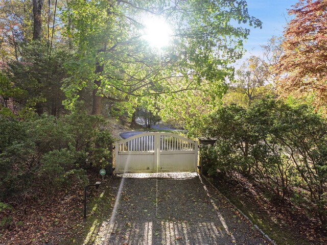 65 Old Aspetong Rd, Katonah, NY 10536 - photo 2