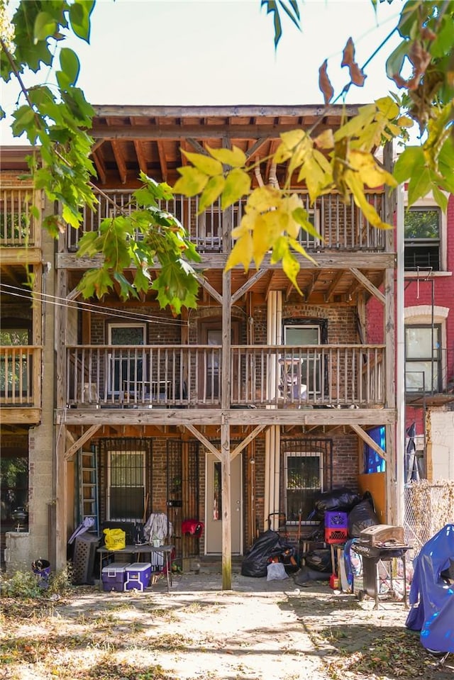 view of rear view of house