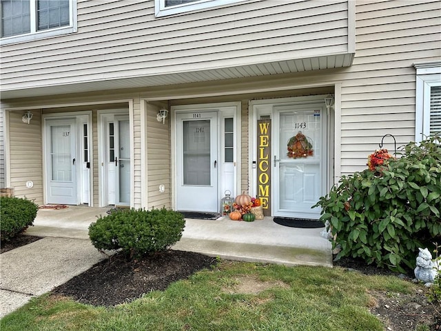 view of entrance to property