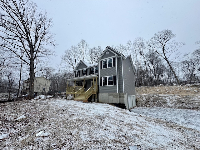 view of front of property