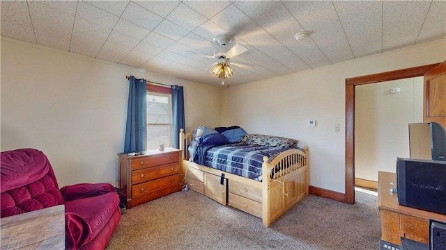 bedroom with carpet flooring and ceiling fan