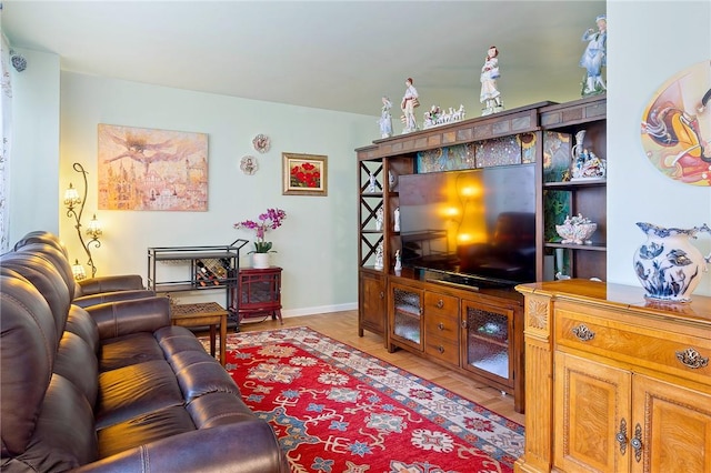 3333 Henry Hudson Pkwy Unit 1G, Bronx, NY 10463 - living room with baseboards