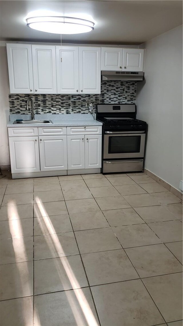 kitchen featuring tile walls