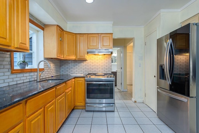 4 Newport Dr, Nanuet, NY 10954 - kitchen featuring appliances with stainless steel finishes, a sink, light tile patterned floors, tasteful backsplash, and ornamental molding