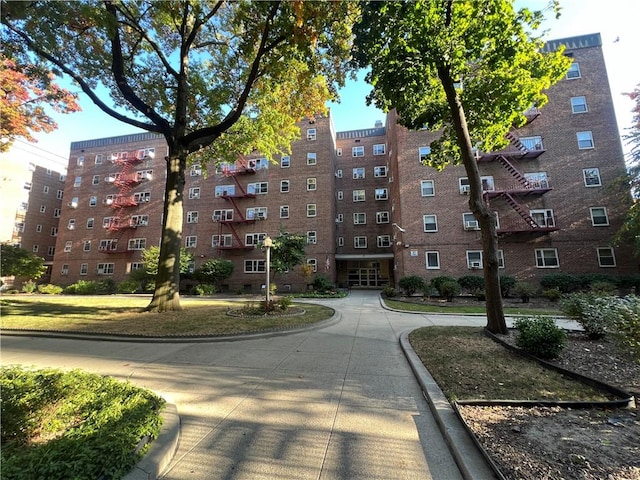 view of building exterior