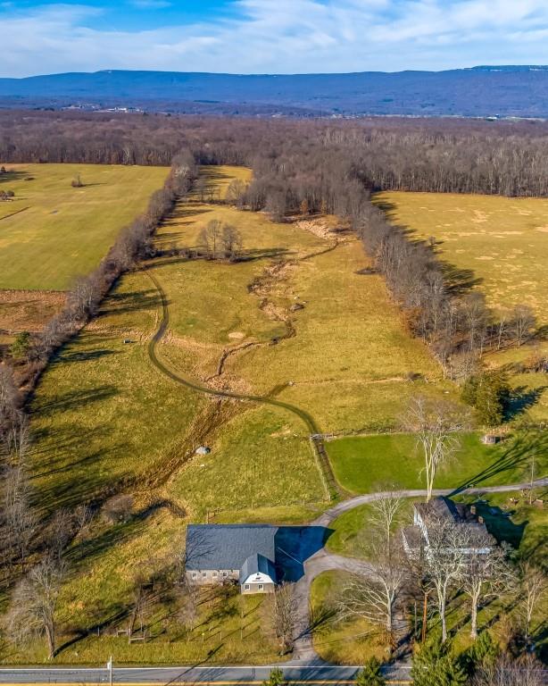 drone / aerial view with a rural view