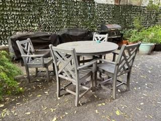 31 Nagle Ave Unit 2G, New York Manhattan, NY 10040 - view of patio with outdoor dining area