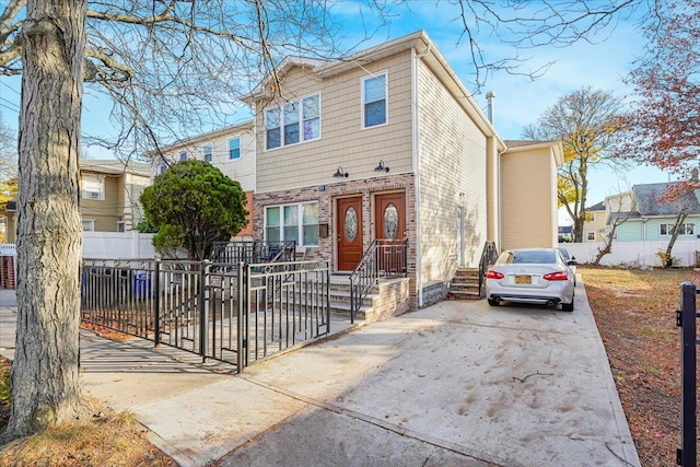 view of front of property