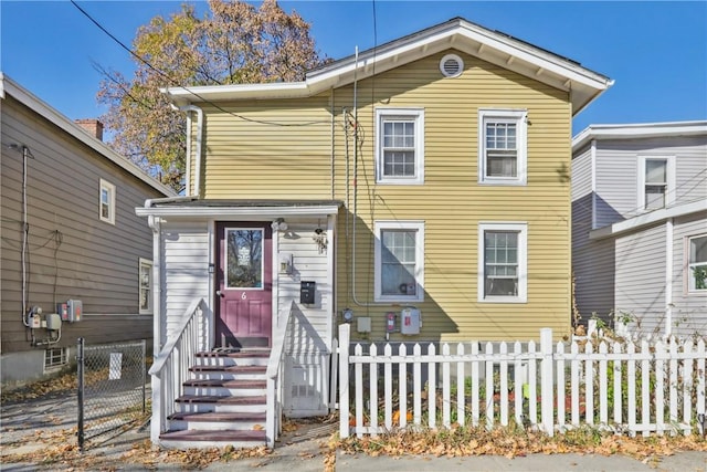 view of front of property