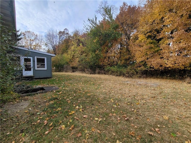 67 Harth Dr, New Windsor, NY 12553 - view of green lawn