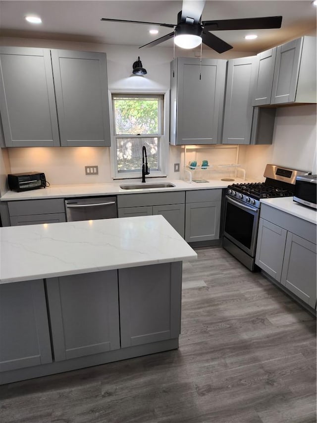 kitchen featuring gray cabinets