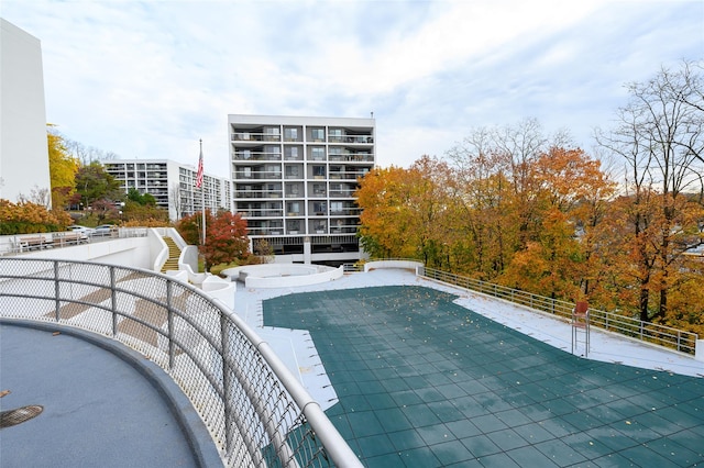 view of swimming pool