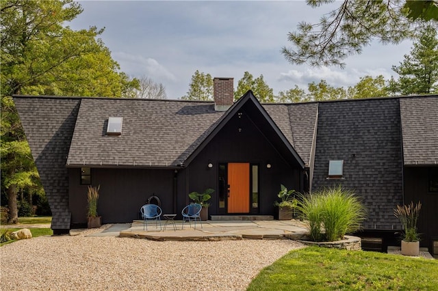 view of front facade featuring a patio area